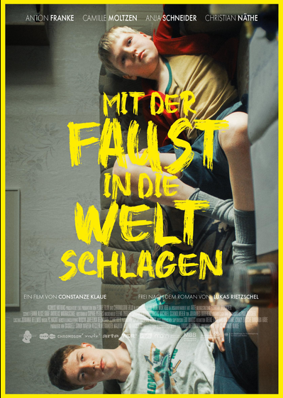 Pofán vágni a világot / Punching the World / Mit der Faust in die Welt schlagen (2025) borítókép